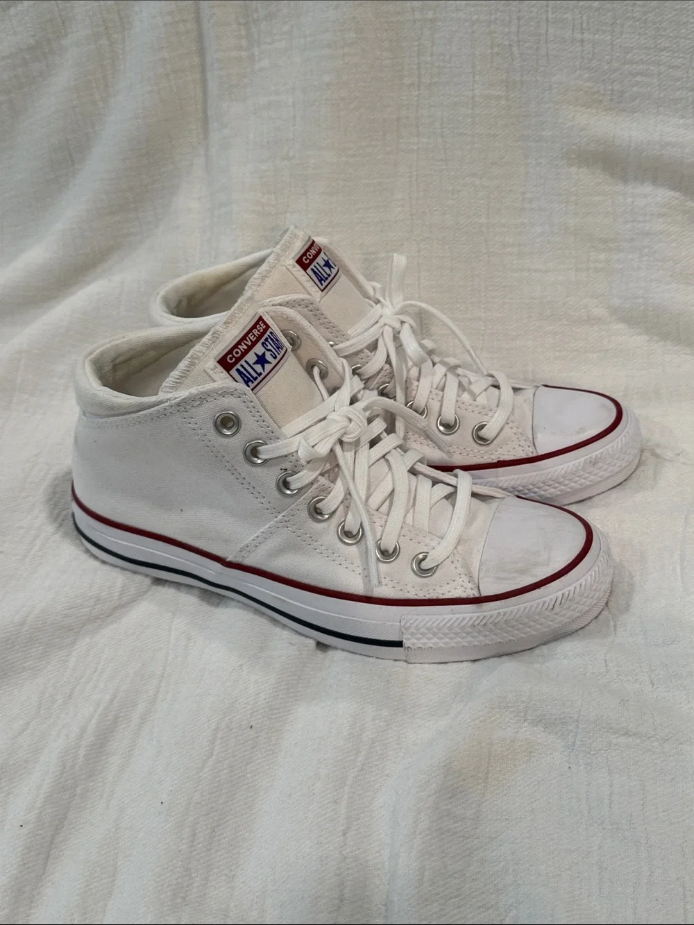 Converse White High-Top Canvas Sneakers with Red & navy Stripe women’s size 7